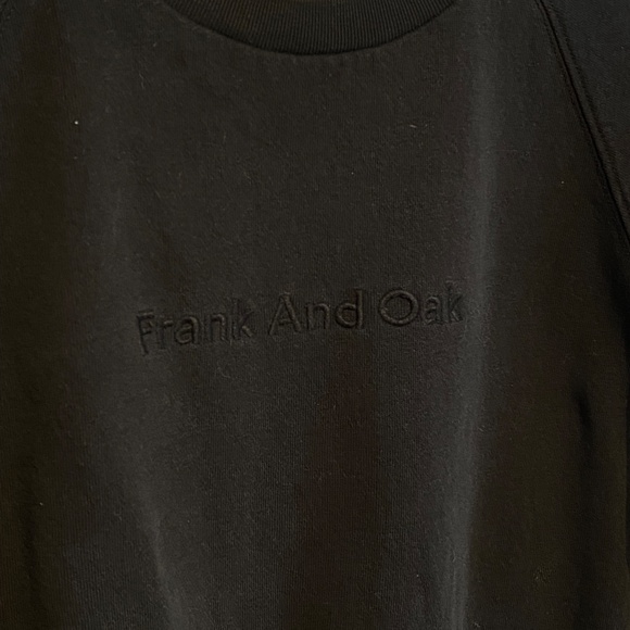 Frank & Oak black logo on black crewneck - Picture 2 of 5